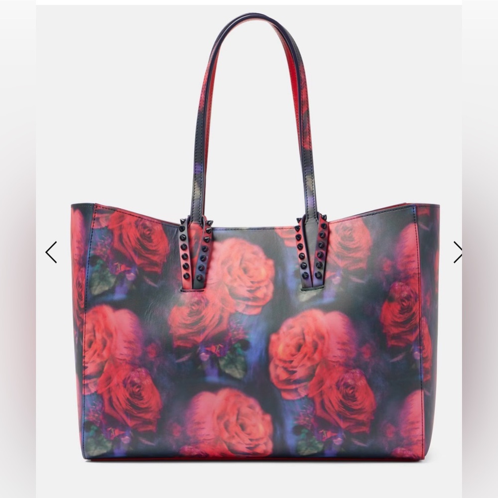 New CHRISTIAN LOUBOUTIN
Cabata Small leather tote bag 25